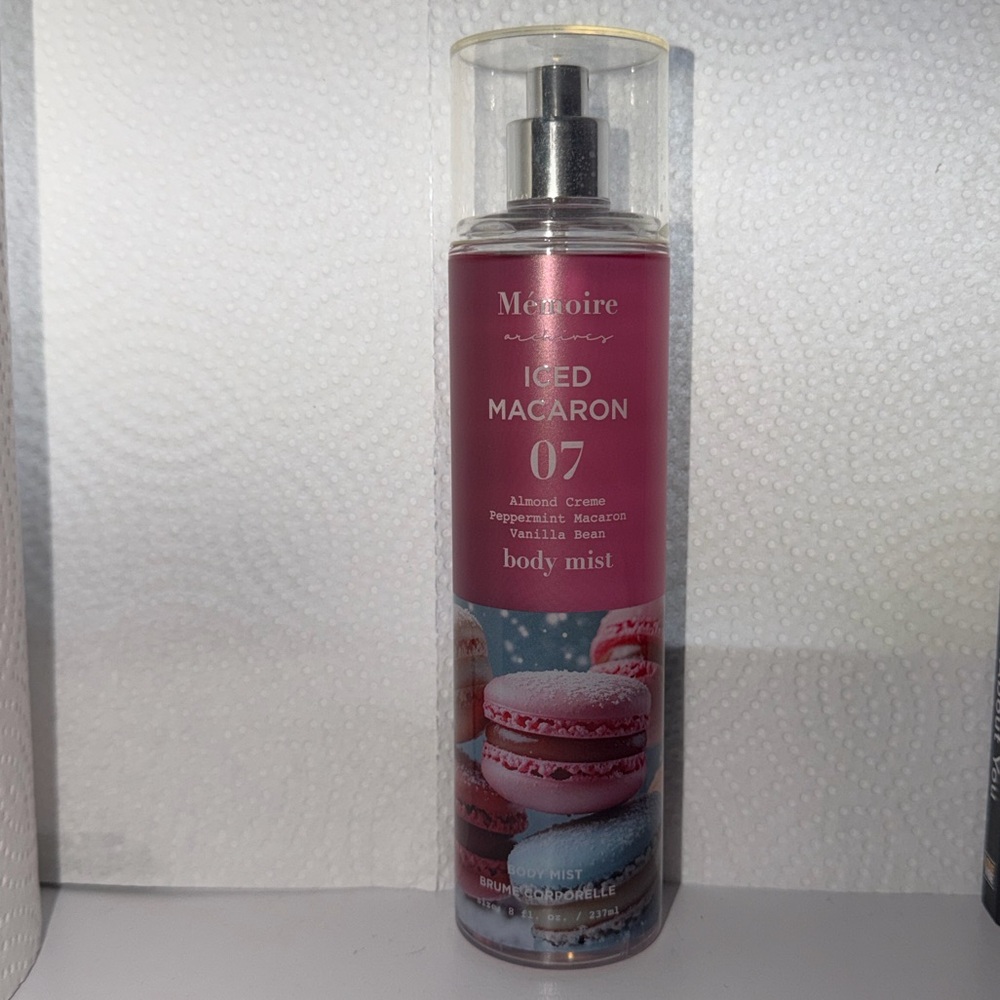Memoire Pink & Dark Pink Body Mist